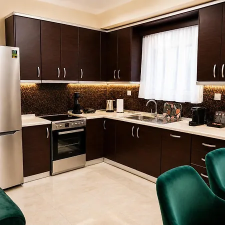 Lirtzis Luxury